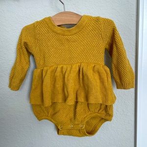 KateQuinn LS Ruffle Sweater Bubble 12/18m
